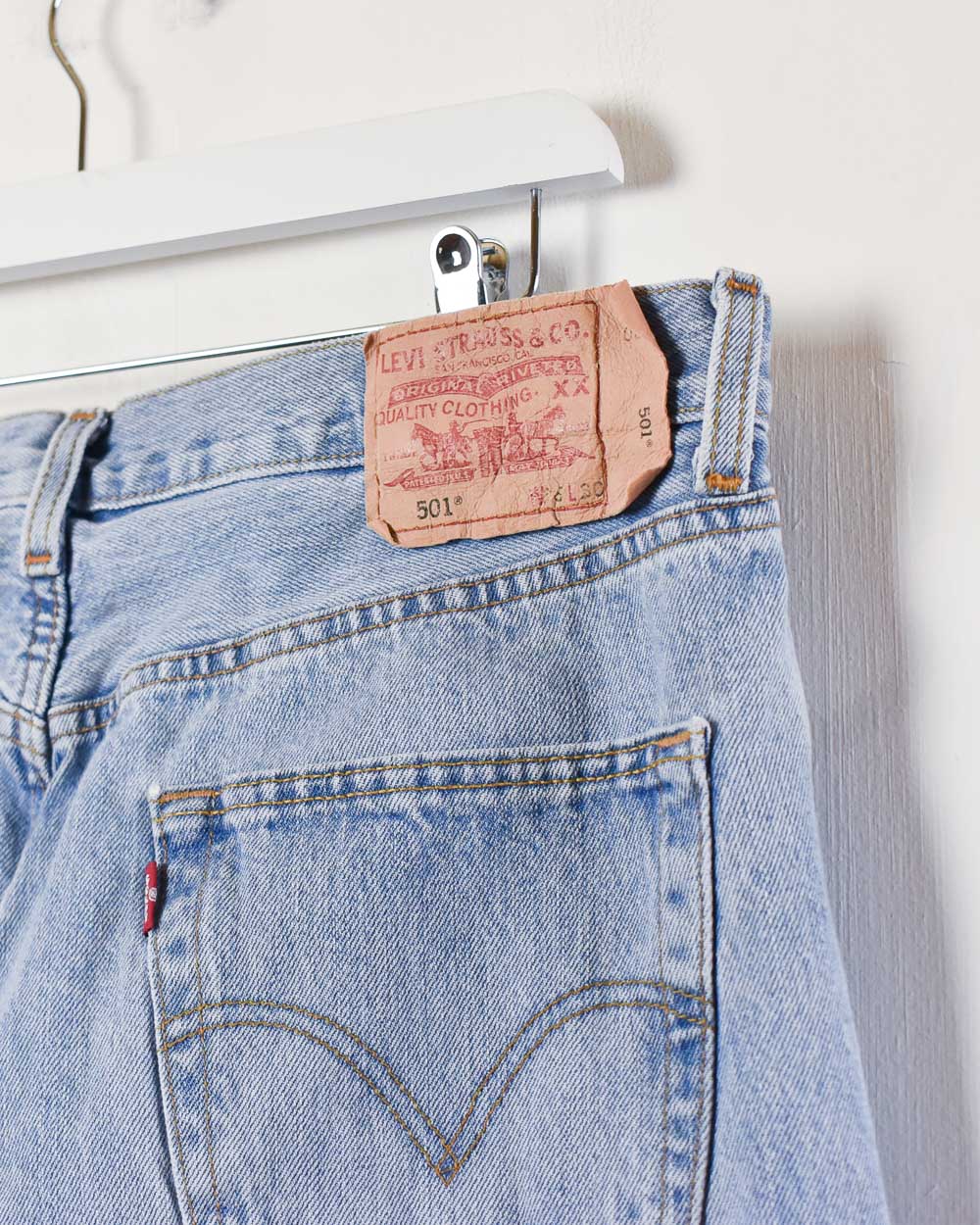 Levi's 501 Jeans - W36 L30 - Domno Vintage