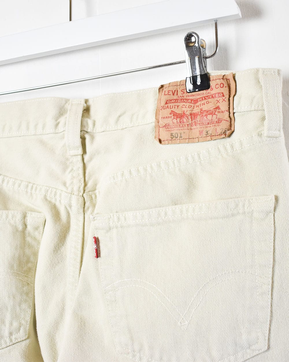 Levi's 501 Jeans - W32 L25 - Domno Vintage