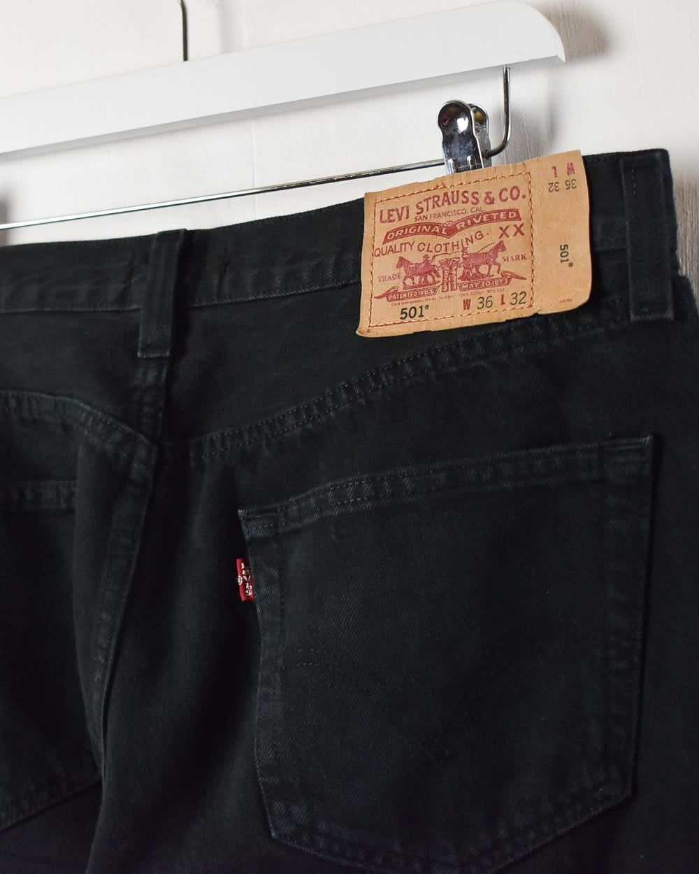 Levi's 501 Jeans - W37 L32 - Domno Vintage
