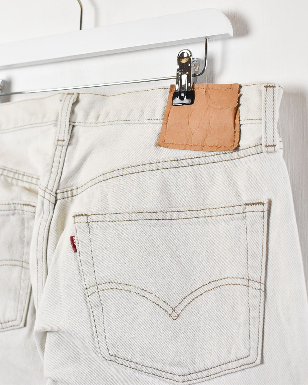 White Levi's Jeans - W36 L32