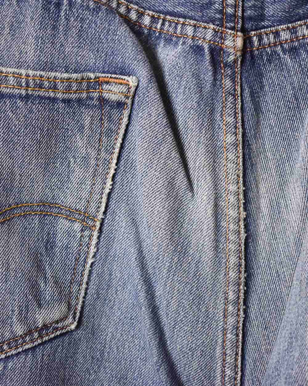 Blue Levi's Distressed 501 Jeans - W38 L32