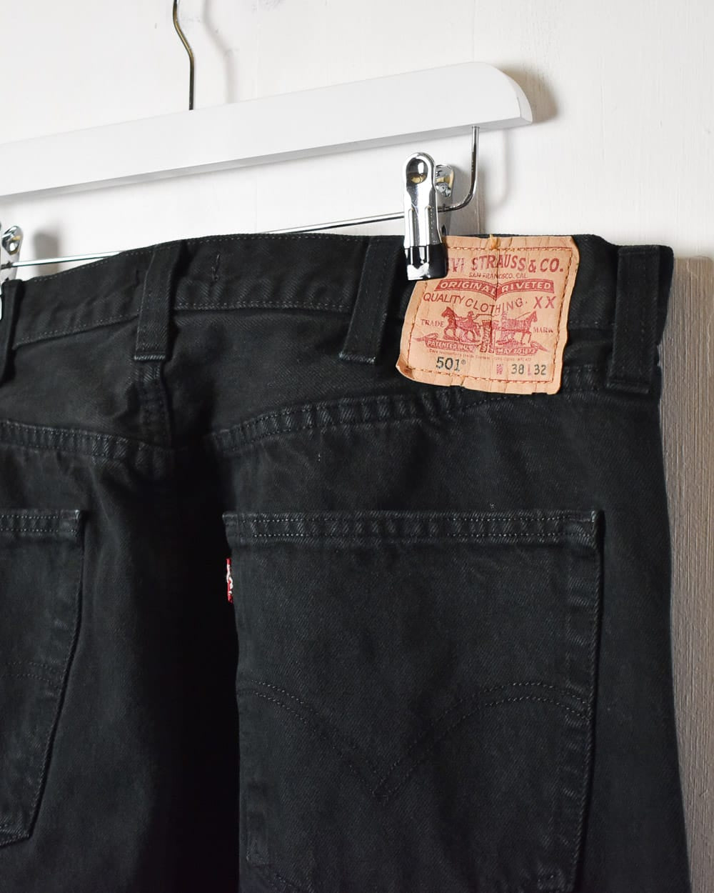 Black Levi's 501 Jeans - W38 L28