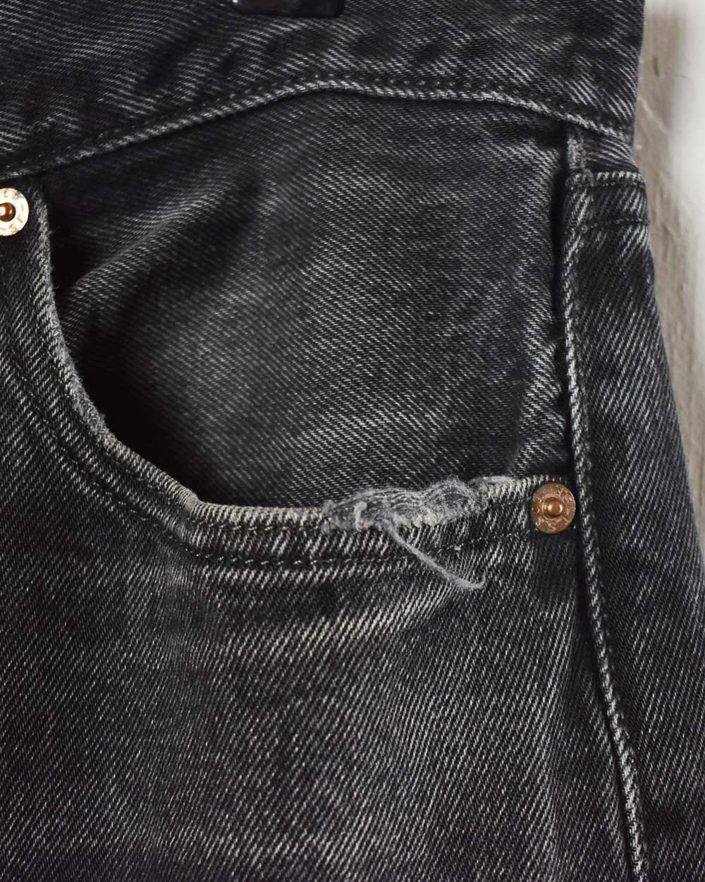 Levi's 501 Jeans - W32 L27 - Domno Vintage