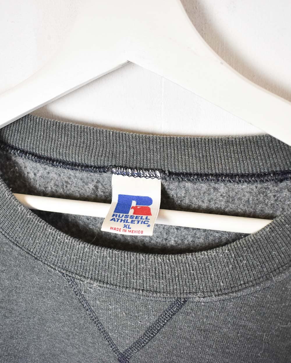 Russell Athletic Blank 90s Sweatshirt - X-Large - Domno Vintage