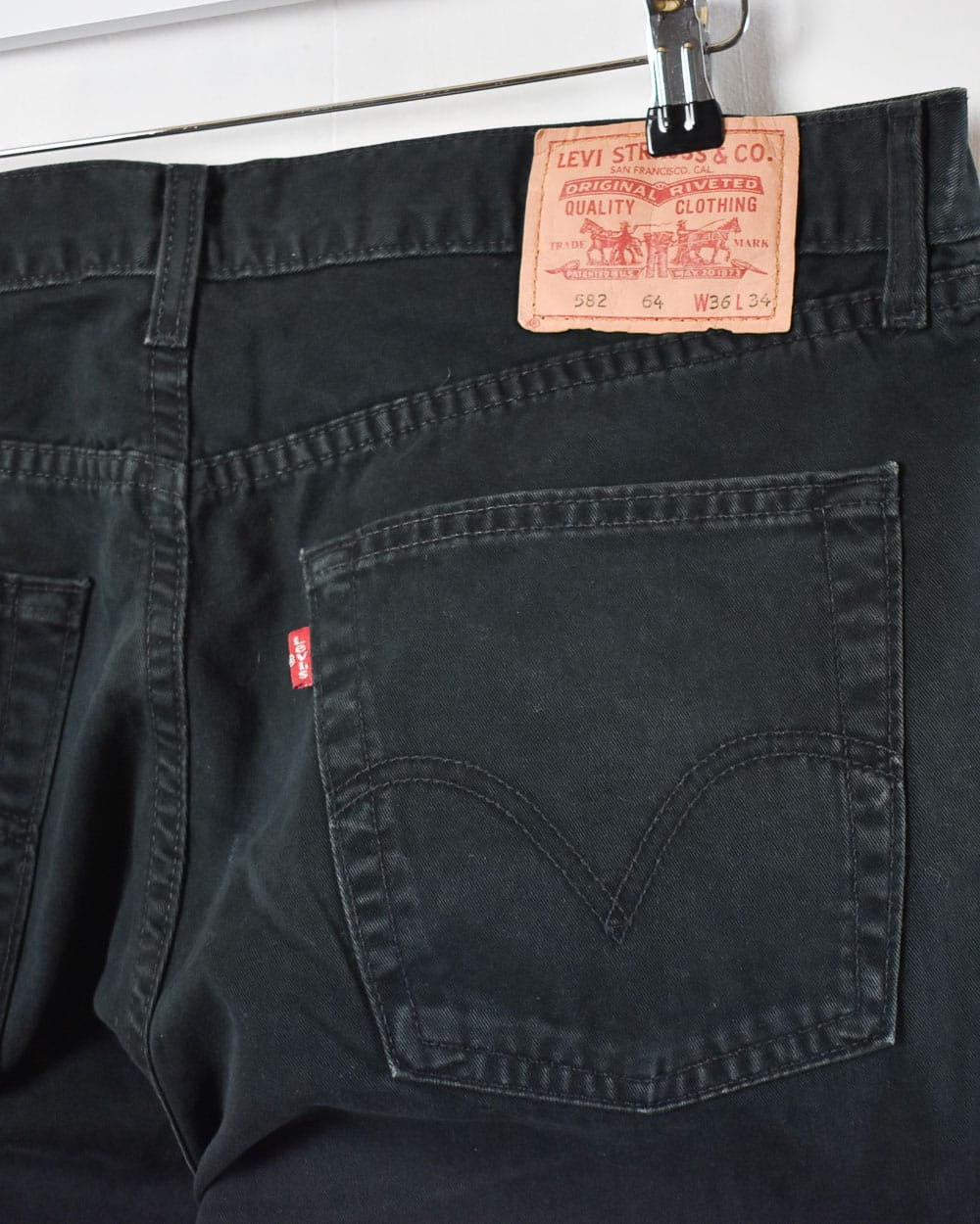 Levi's 582 Jeans - W38 L35 - Domno Vintage