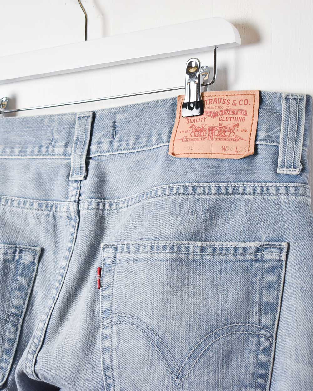 BabyBlue Levi's 506 Jeans - W38 L29