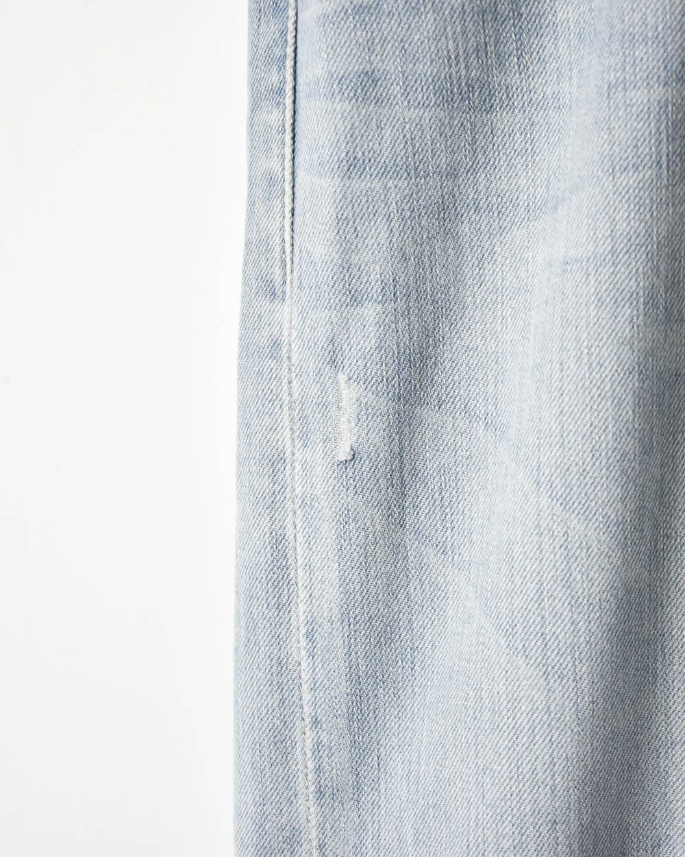 BabyBlue Levi's 506 Jeans - W38 L29