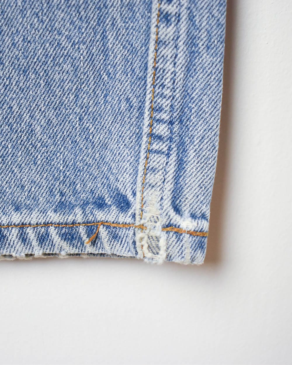Levi's 501 Jeans - W24 L31 - Domno Vintage
