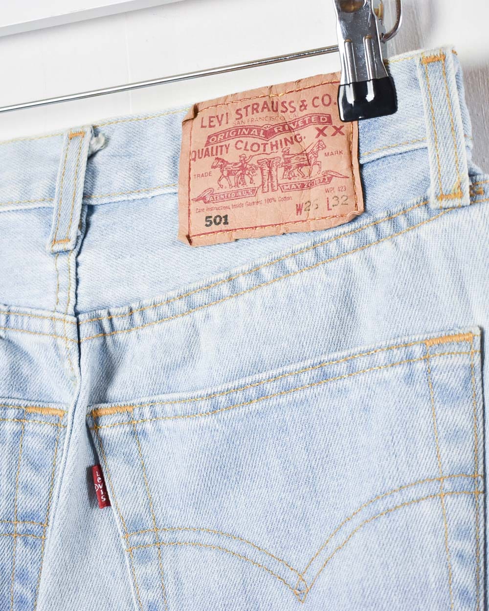 Levi's 501 Jeans - W25 L32 - Domno Vintage
