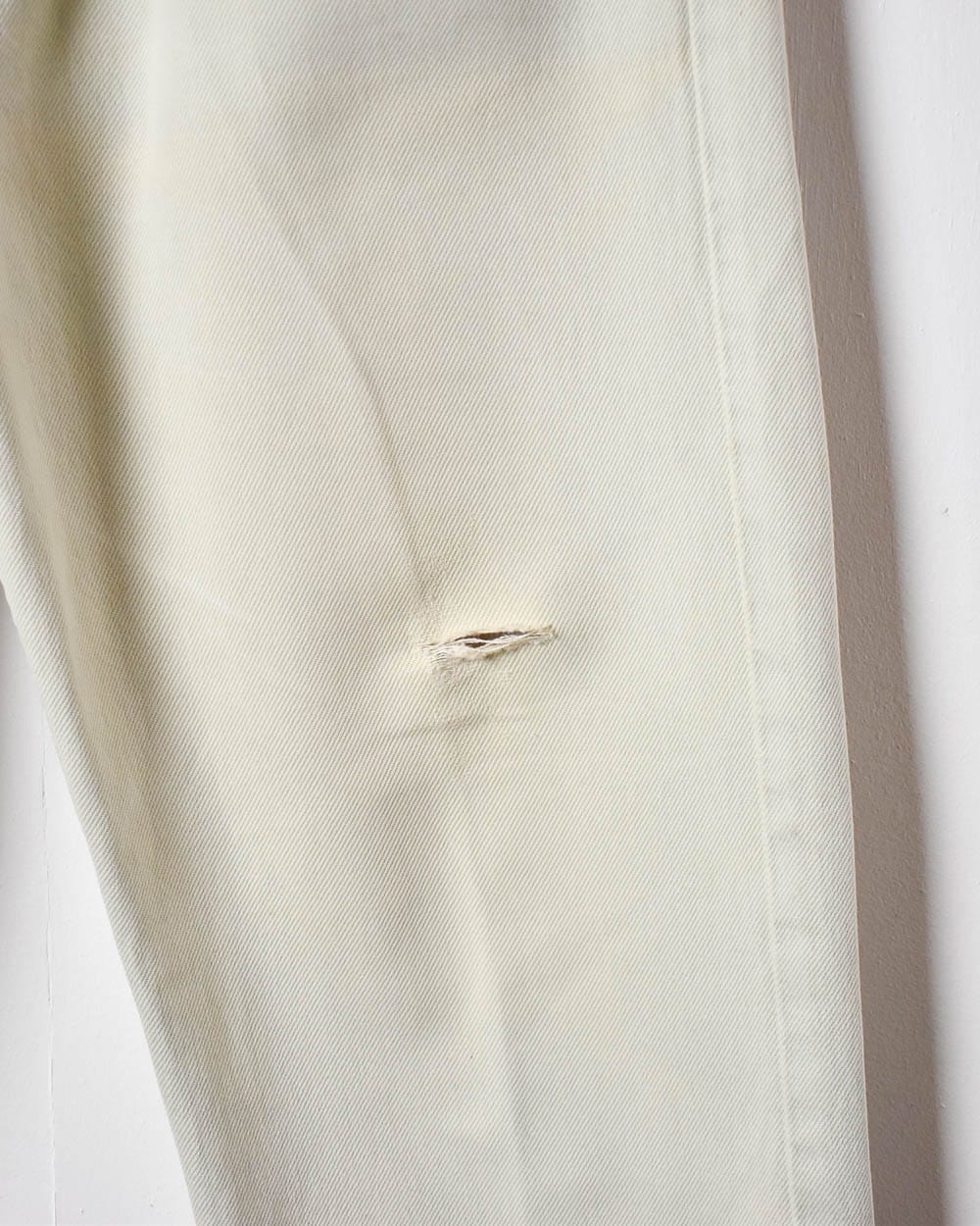 Neutral Levi's Lightly Distressed 615 Jeans - W34 L28