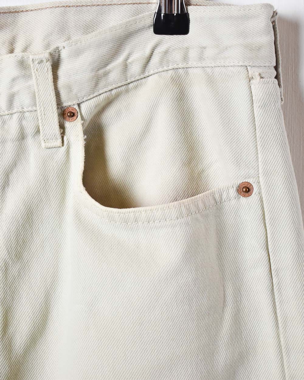 Neutral Levi's Lightly Distressed 615 Jeans - W34 L28