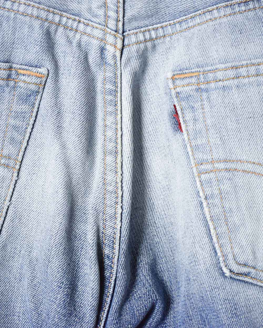Blue Levi's 501 Jeans - W33 L32