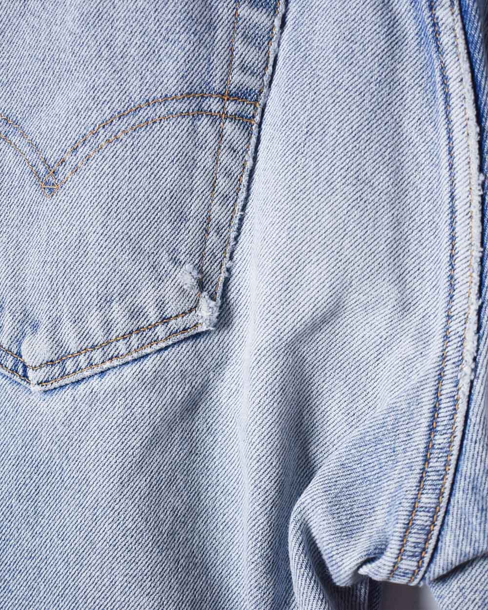 BabyBlue Levi's USA Distressed 505 Jeans - W32 L32