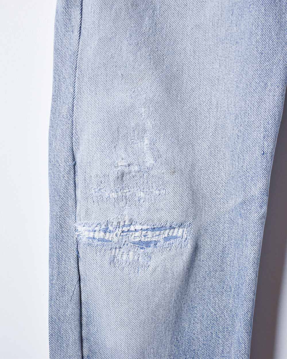 BabyBlue Levi's USA Distressed 505 Jeans - W32 L32