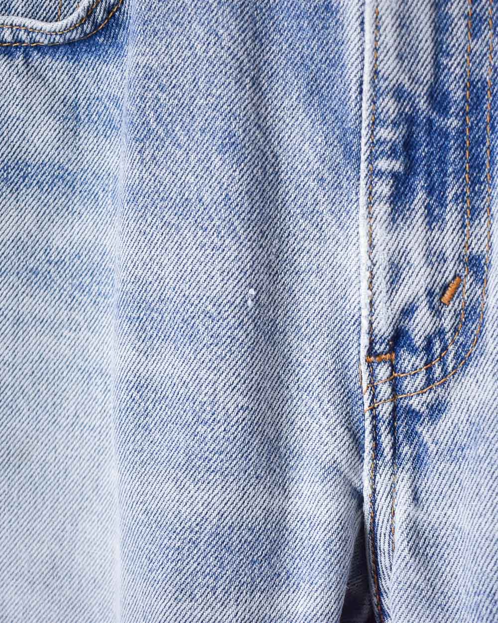 BabyBlue Levi's USA Distressed 505 Jeans - W32 L32