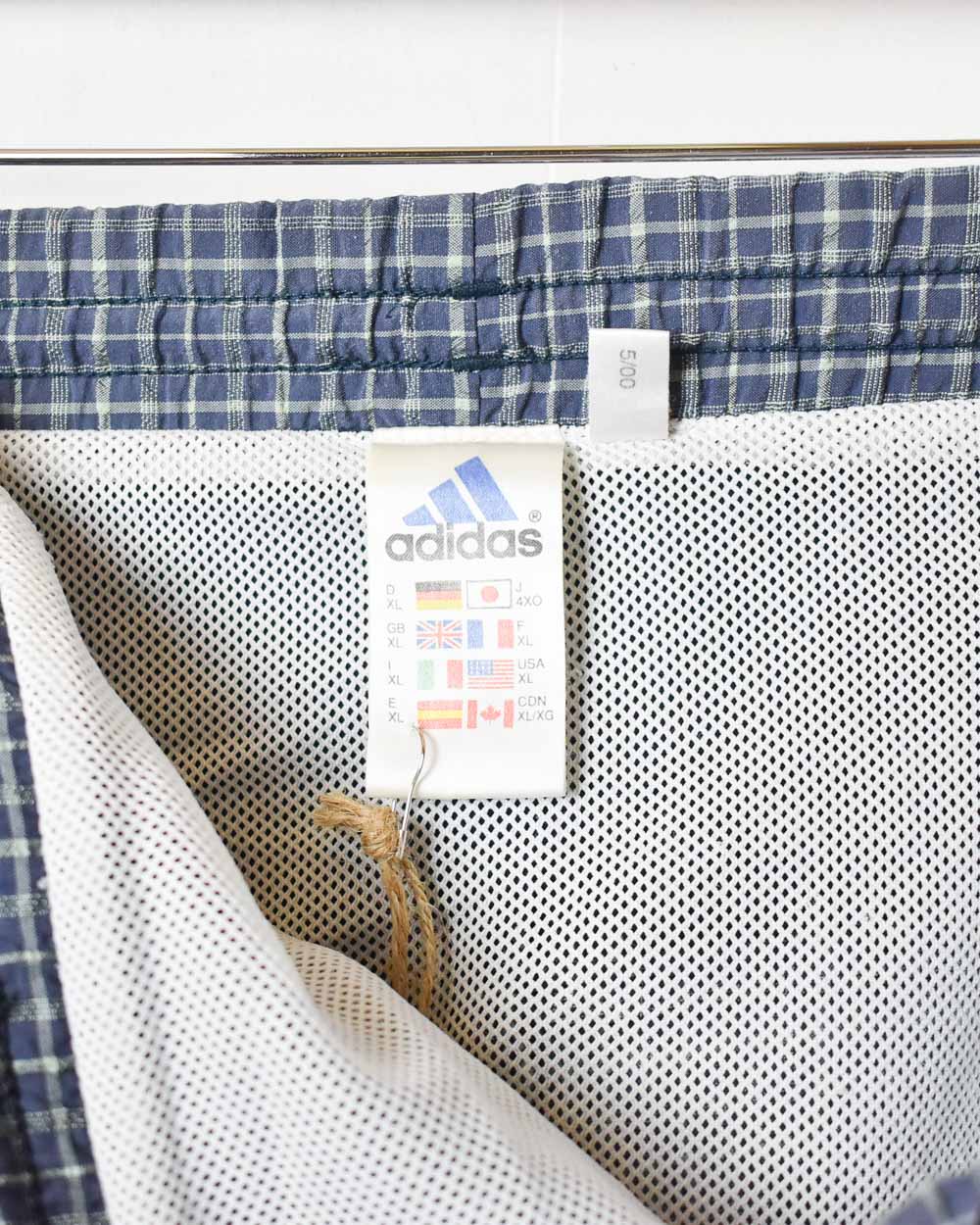 Adidas Checked Mesh Shorts - X-Large - Domno Vintage