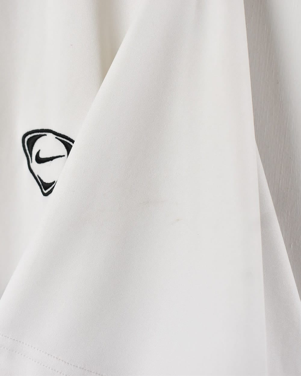 Nike Striped T-Shirt - Medium - Domno Vintage