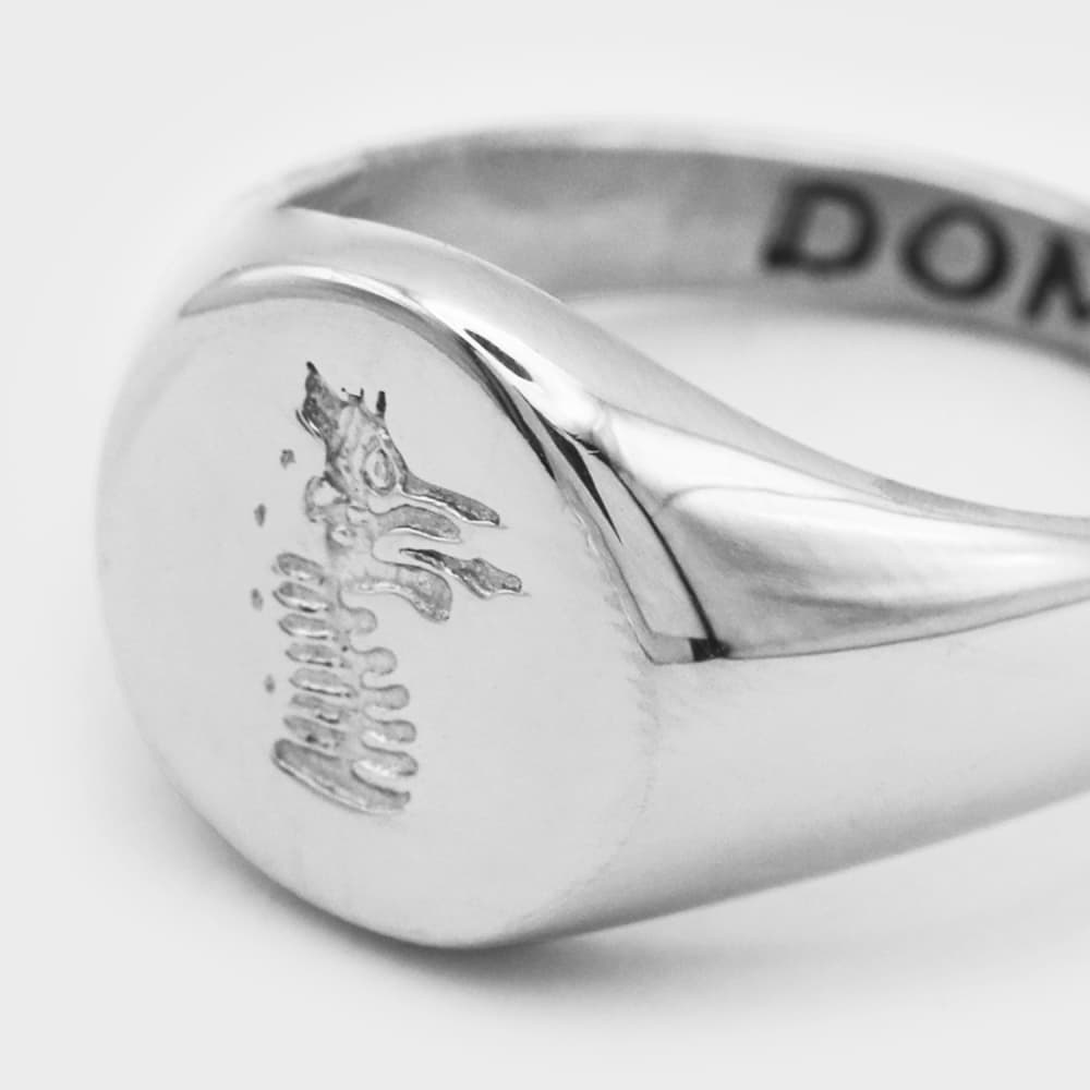 Crest Ring - Domno Vintage