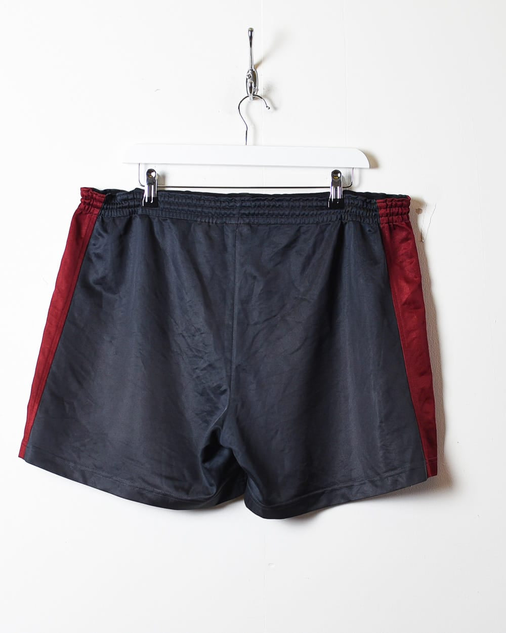 Black Nike Team Shorts - Large