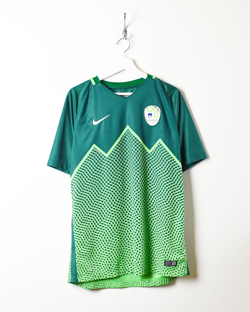 Nike Slovenija 2016/17 Away Football Shirt - Large - Domno Vintage