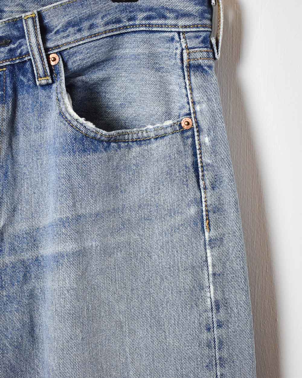 Blue Levi's Distressed 501 Jeans - W34 L30