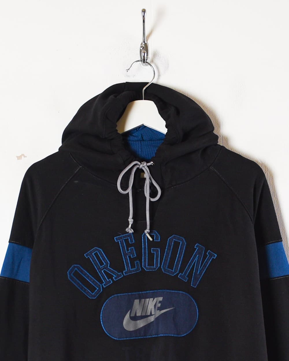 Nike Oregon Hoodie - Medium - Domno Vintage