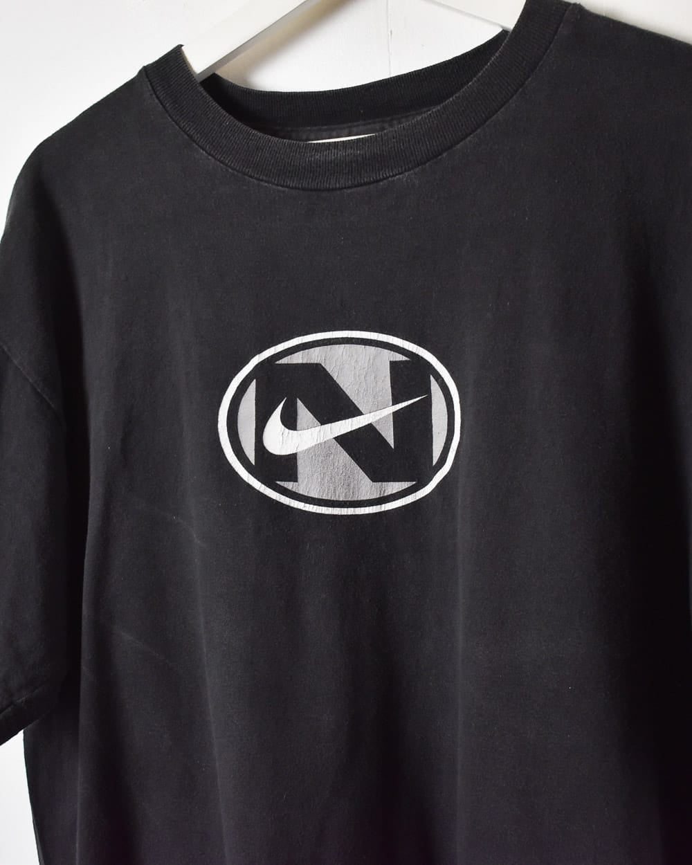 Black Nike T-Shirt - Large