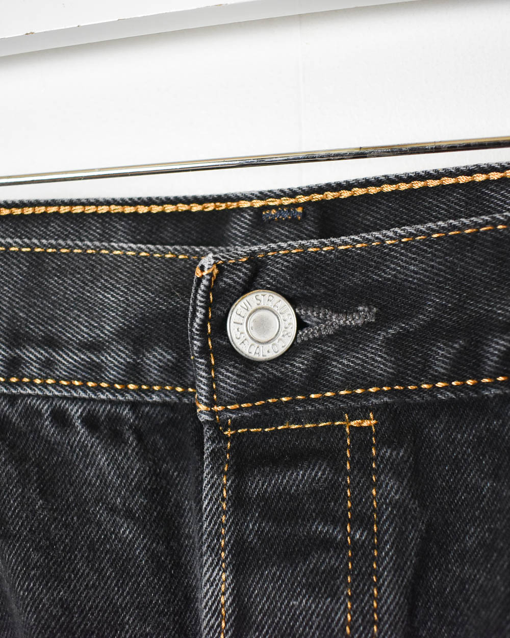 Black Levi's 501 Jeans - W38 L30