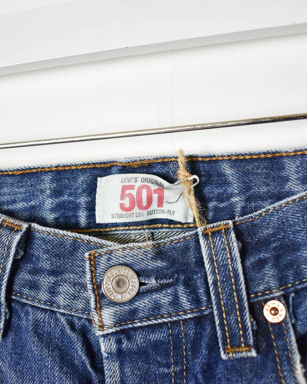 Blue Levi's 501 Jeans - W32 L30