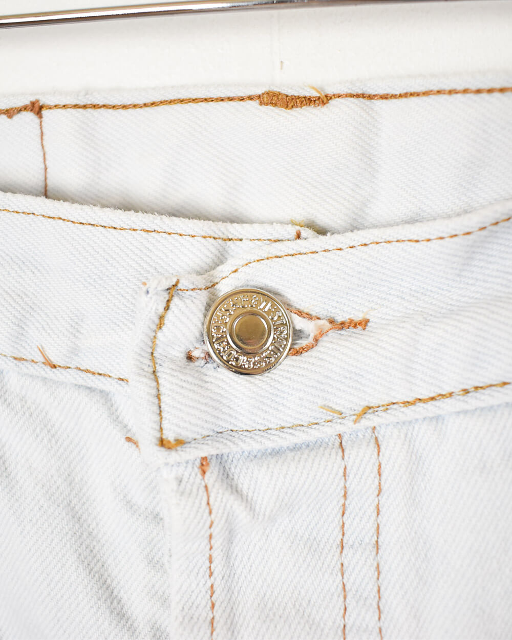 White Levi's Bleached Jeans - W34 L34