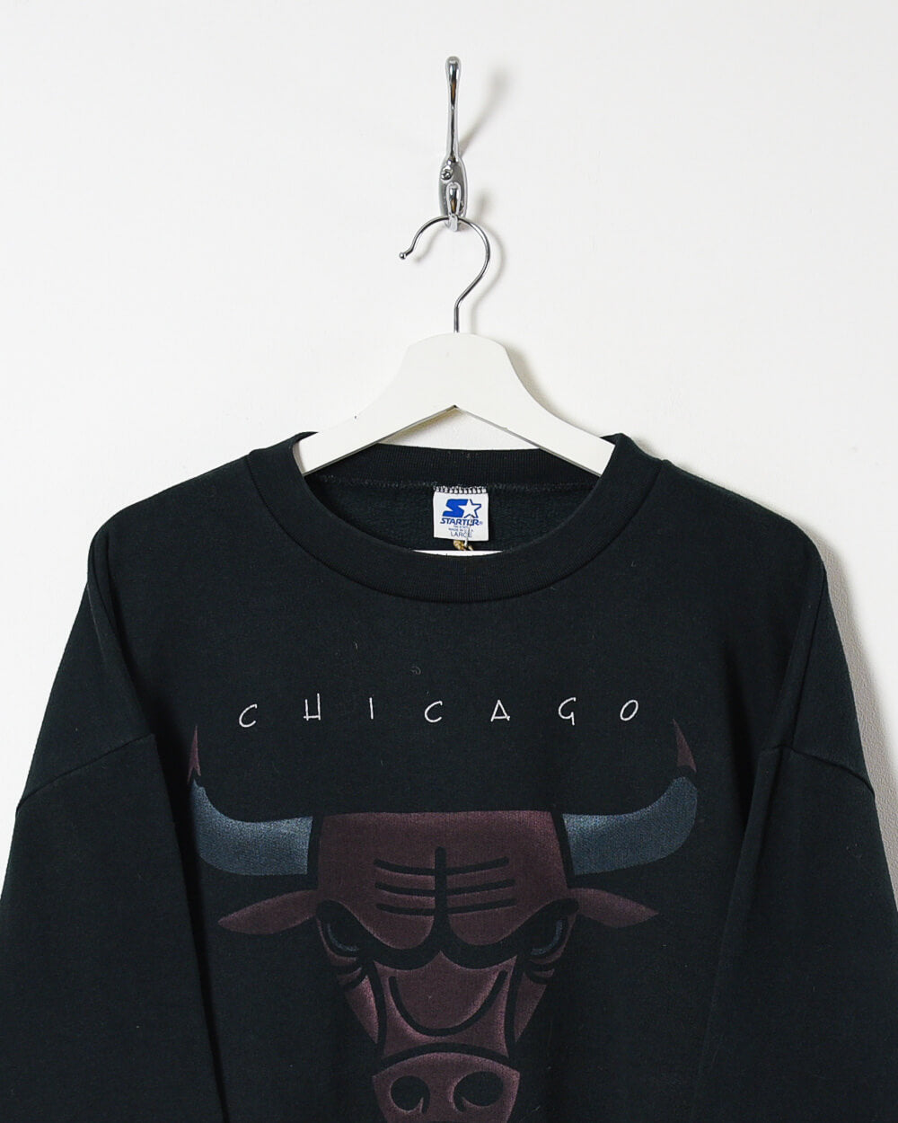 Black Starter Chicago Bulls Sweatshirt - Large