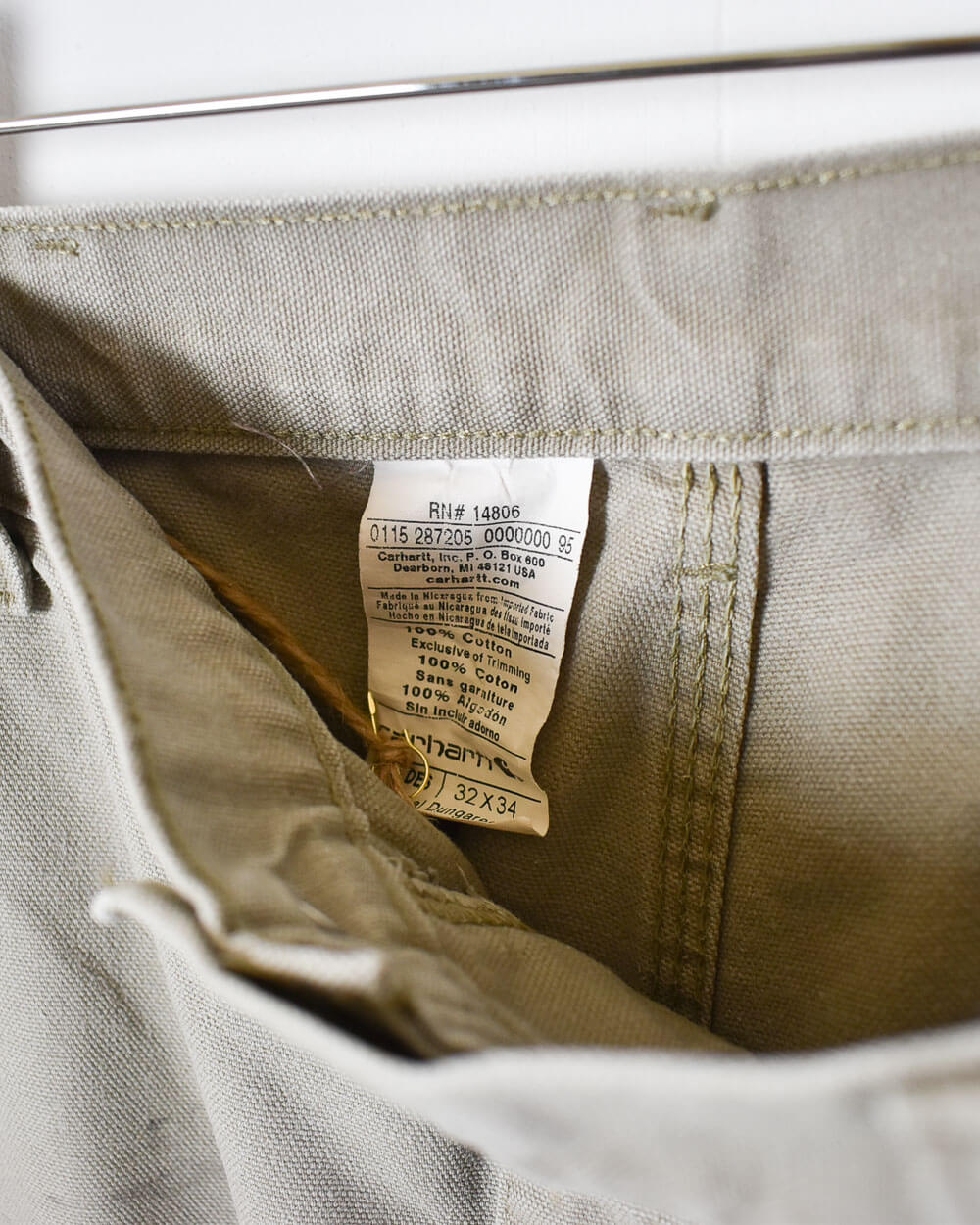 Neutral Carhartt Jeans - W34 L32