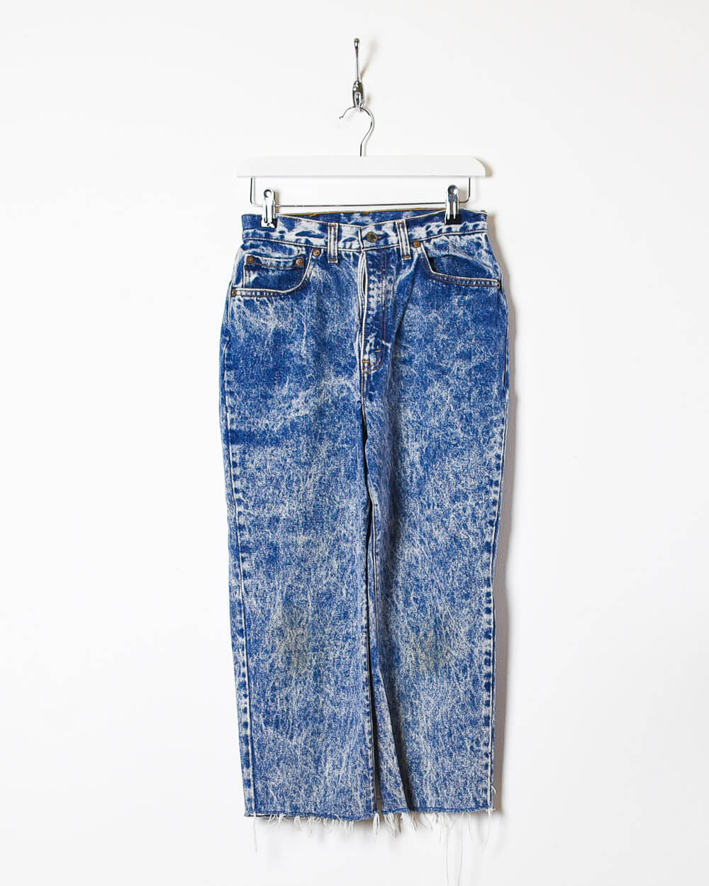 Blue Levi's Women's Stone Washed Cut-Off Jeans - W28 L22