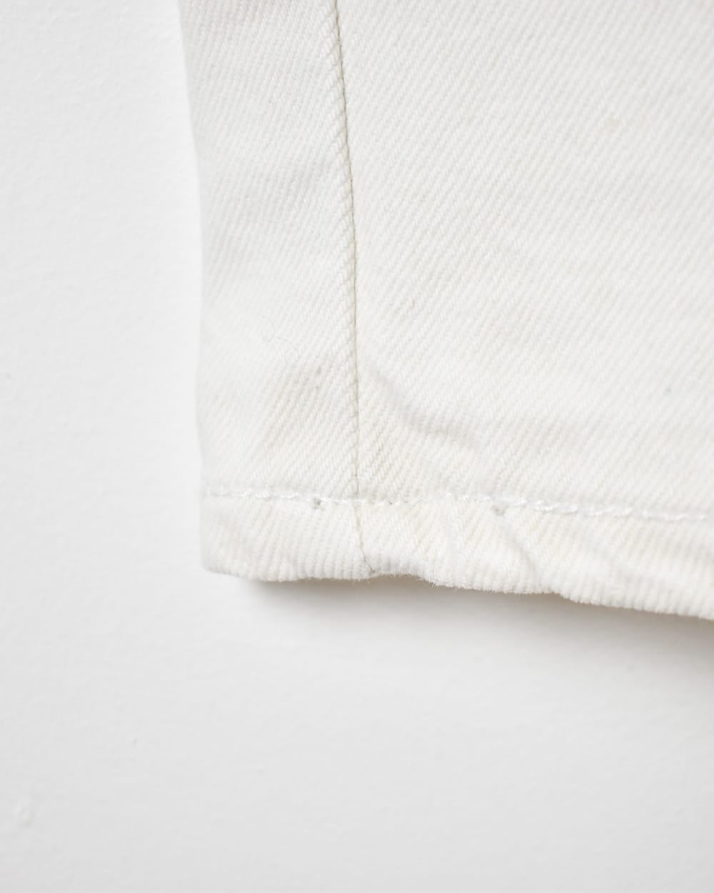 White Levi's 501 Jeans - W28 L29