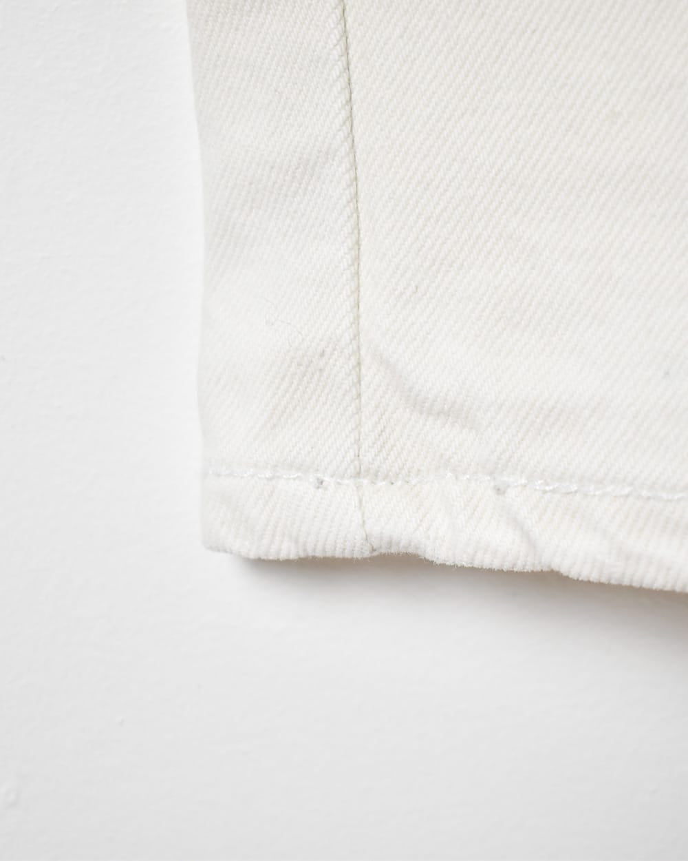 White Levi's 501 Jeans - W28 L29