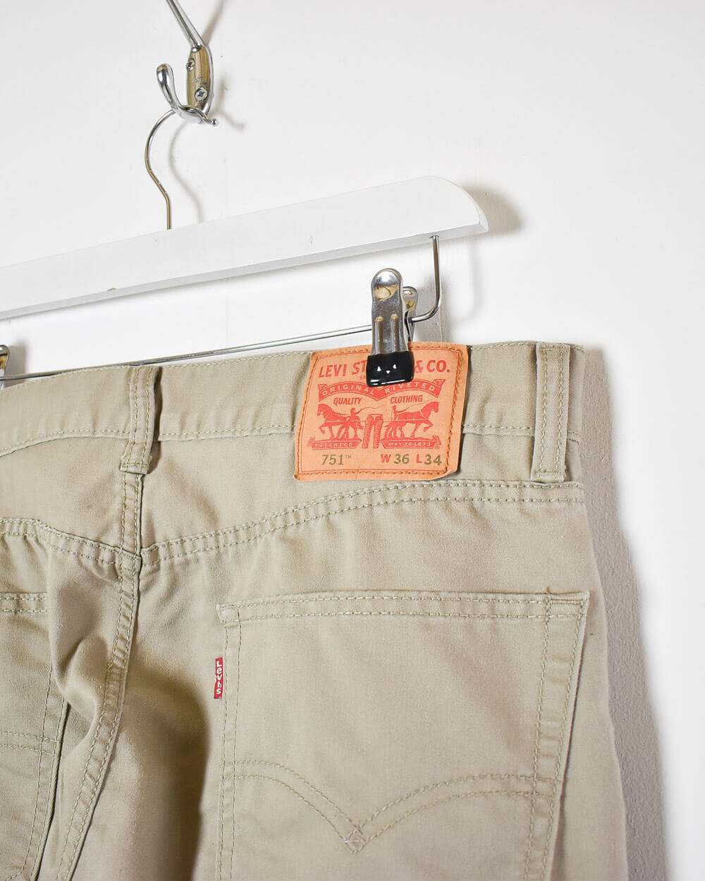 Neutral Levi's Jeans - W36 L34