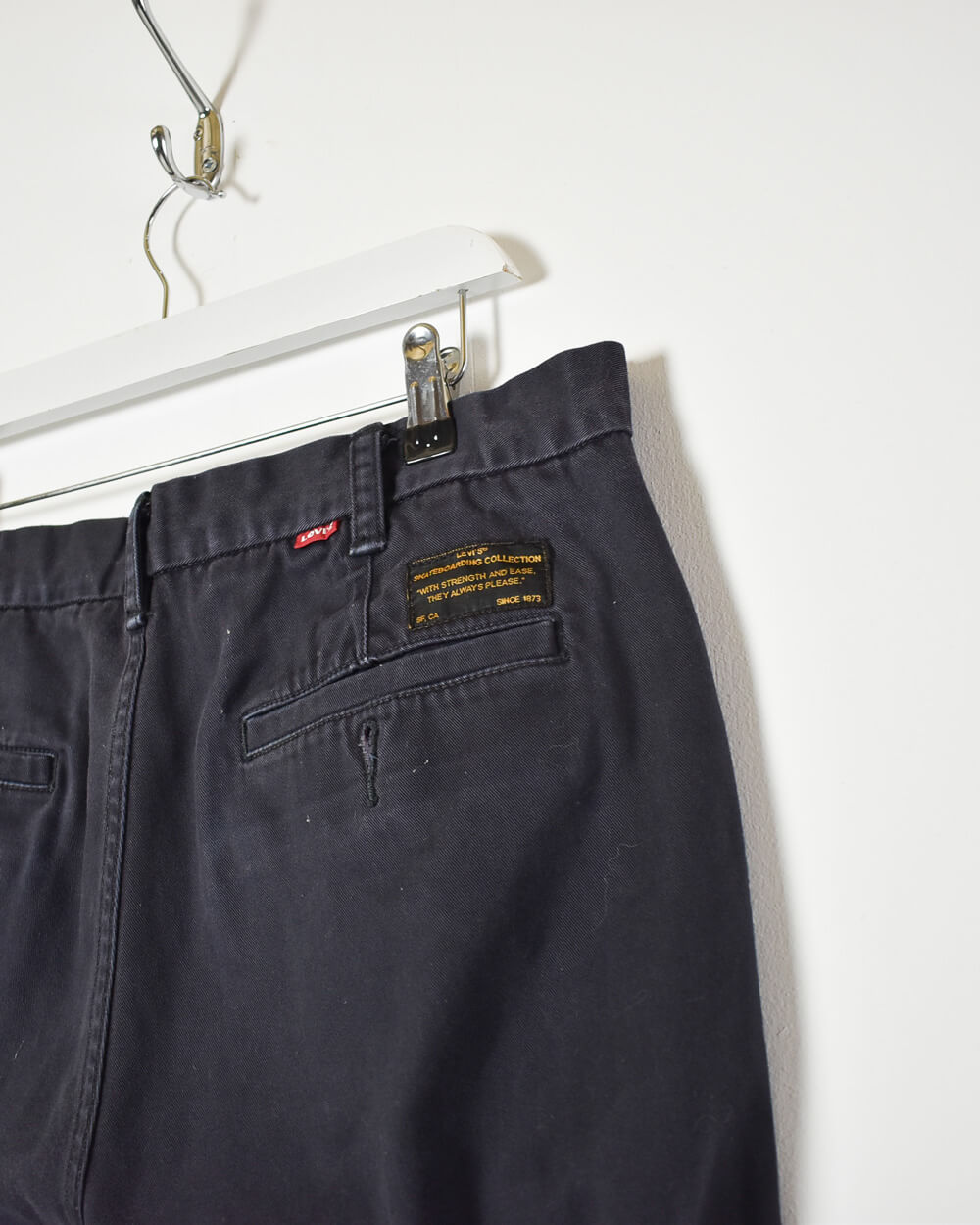 Navy Levi's Jeans - W34 L32