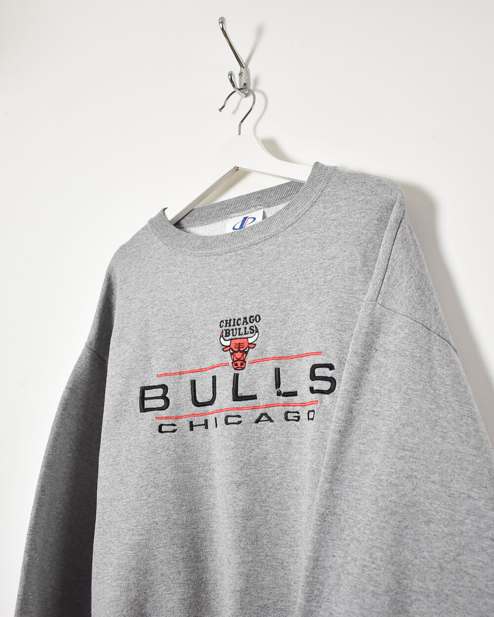 Stone Logo Chicago Bulls Sweatshirt - Large