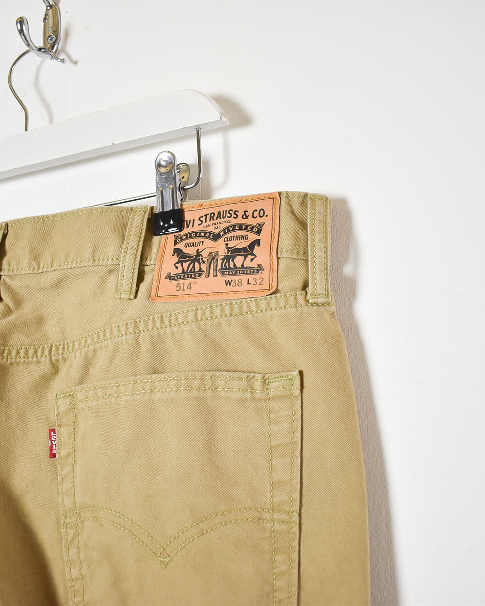 Neutral Levi's Jeans - W38 L2