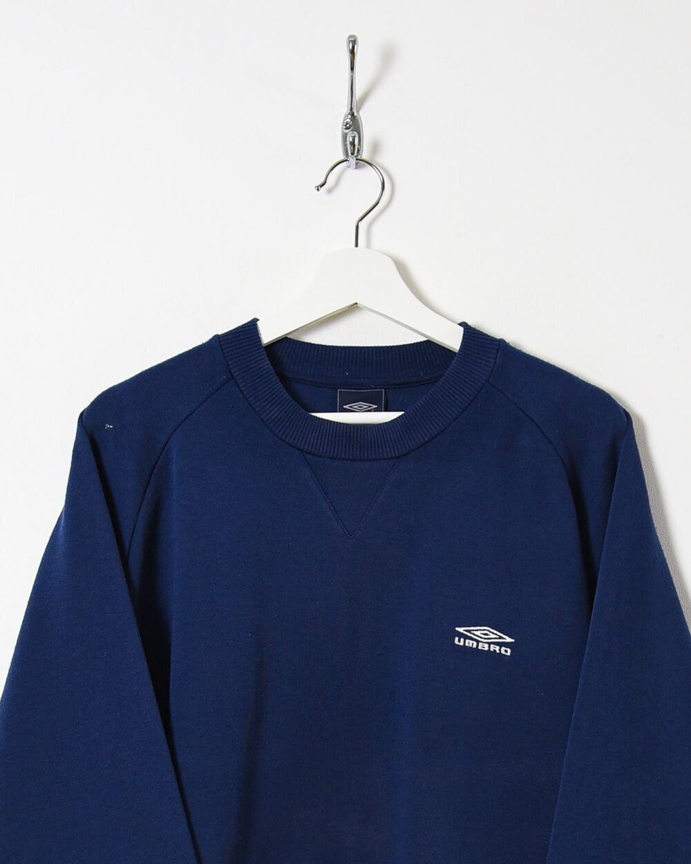Navy Umbro Sweatshirt - Large