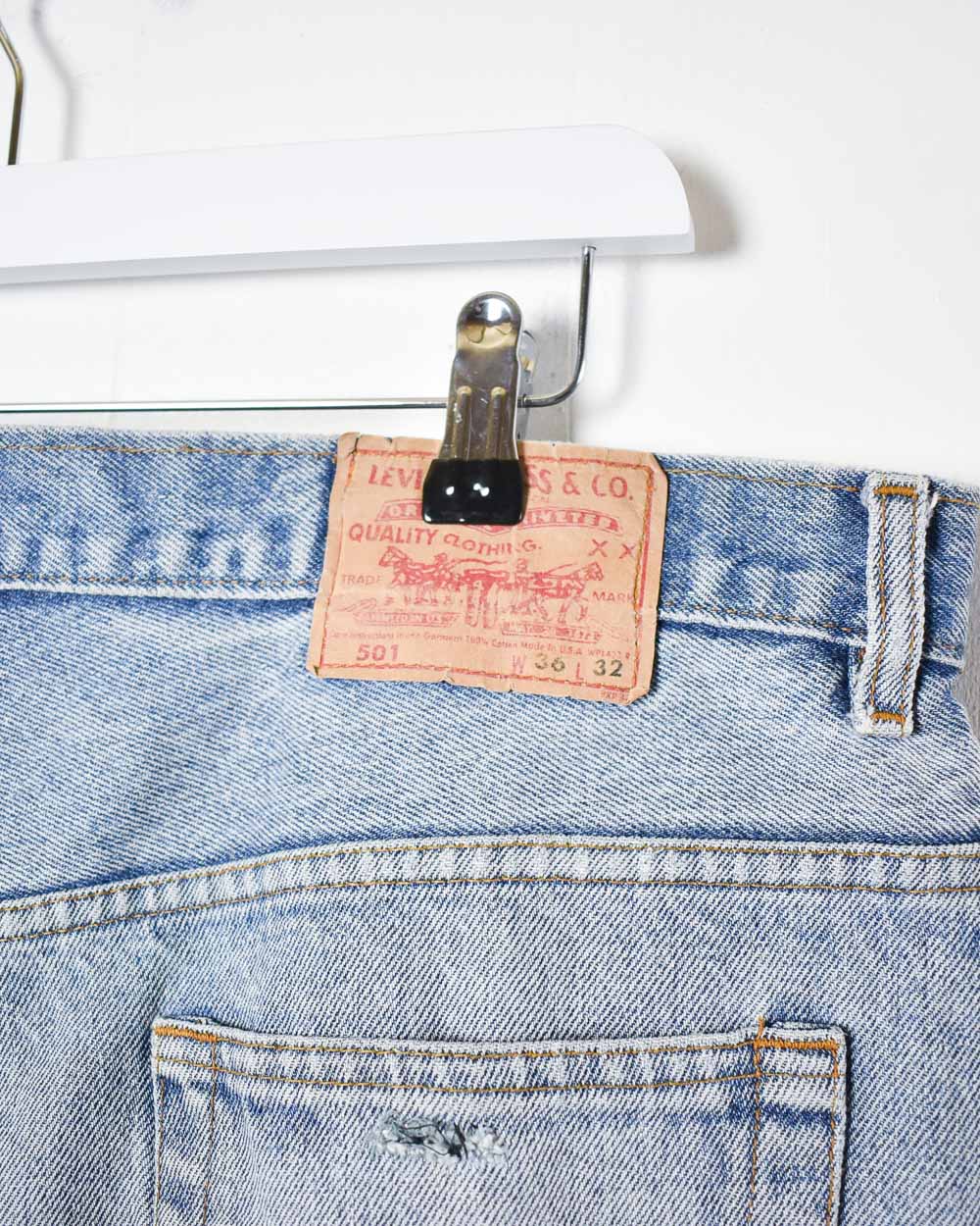 Blue Levi's 501 Jeans - W38 L27