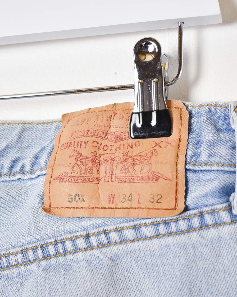 BabyBlue Levi's 501 Jeans - W32 L31