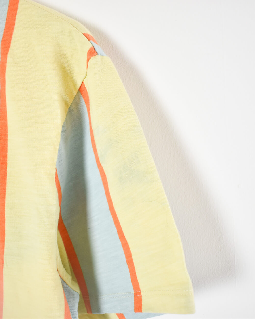 Yellow Guess Jeans USA T-Shirt - Medium