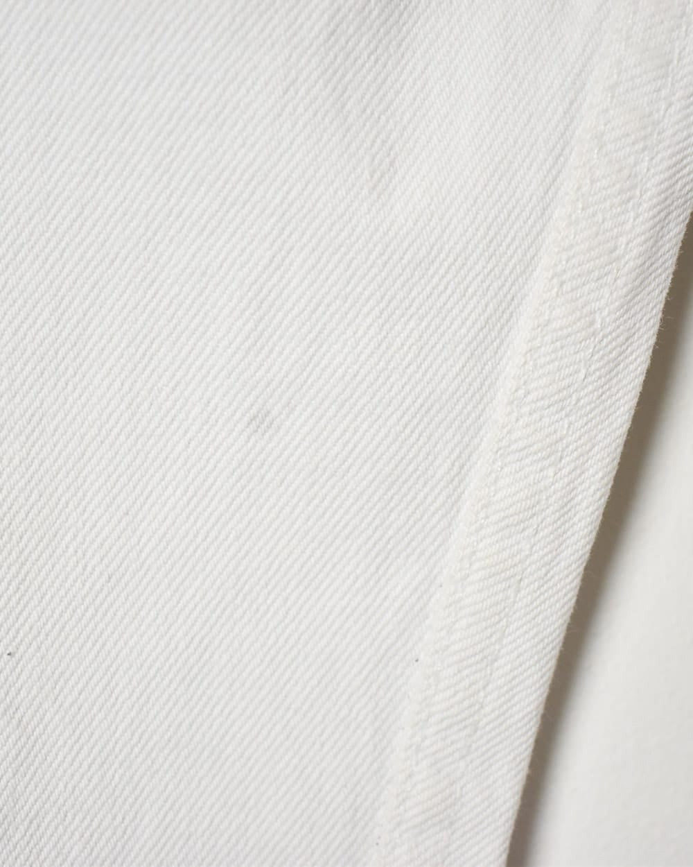 White Levi's 501 Jeans - W26 L32