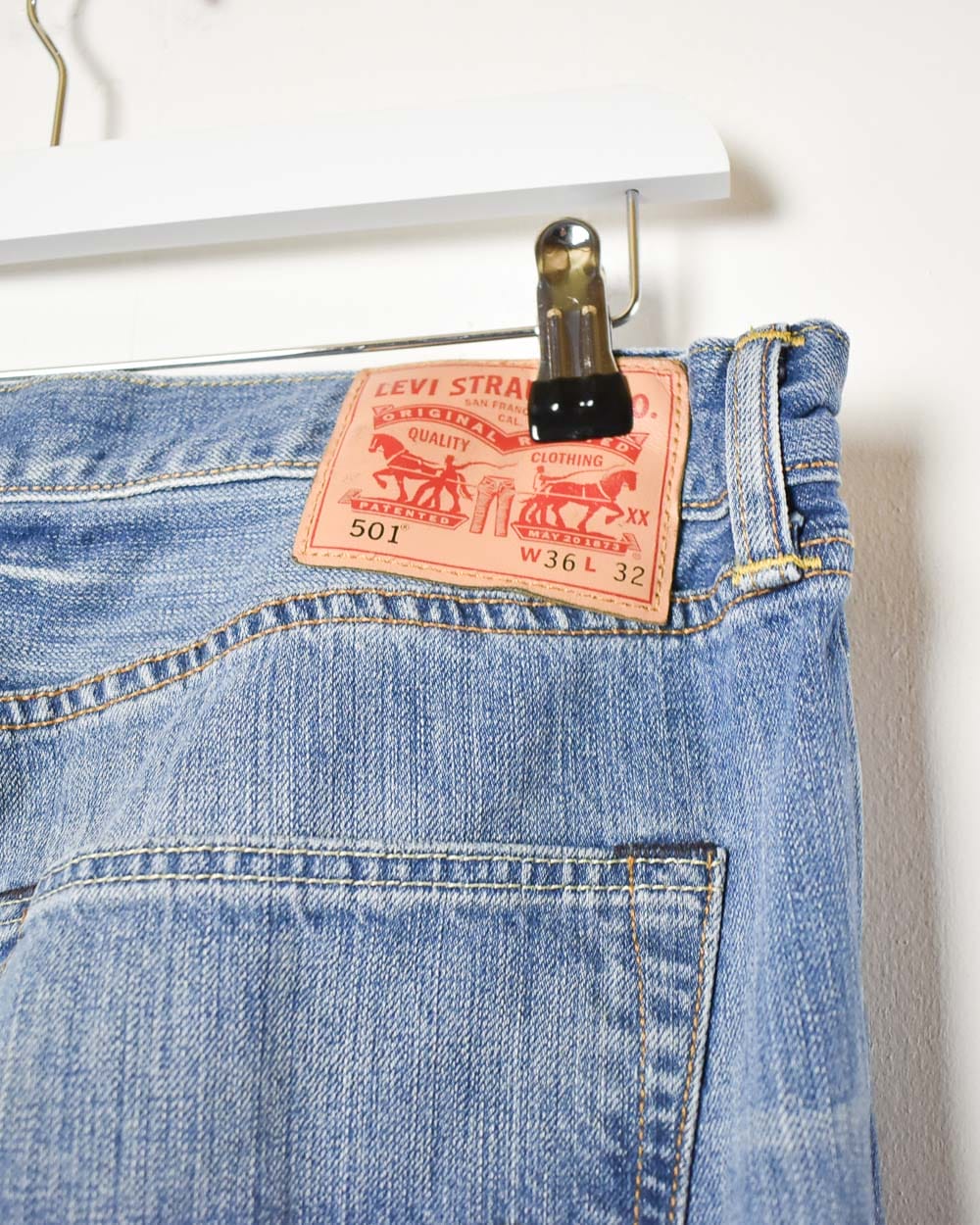 Blue Levi's 501 Jeans - W36 L32