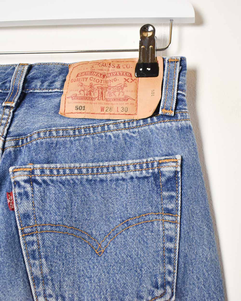 Blue Levi's 501 Jeans - W28