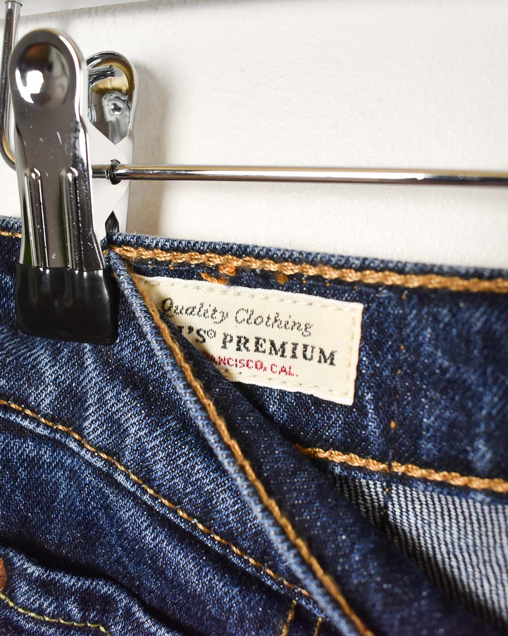 Navy Levi's 501 Jeans - W26 L30