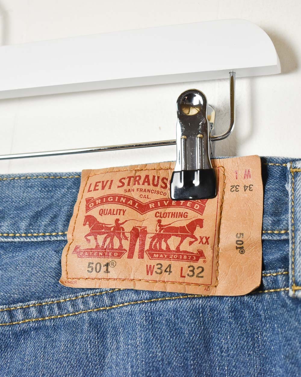 Blue Levi's 501 Jeans - W34 L31