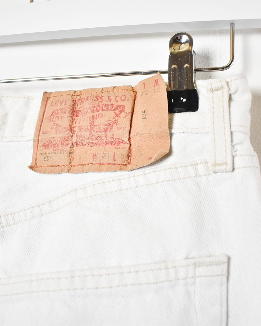 White Levi's 501 Jeans - W30 L28