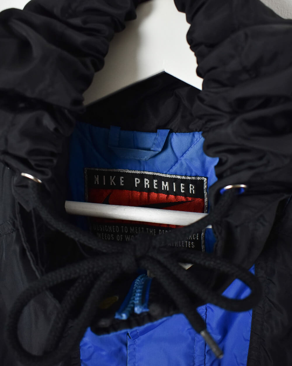 Nike Hooded Winter Coat - Large - Domno Vintage 90s, 80s, 00s Retro and Vintage Clothing